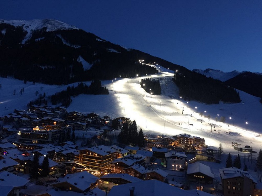 Floodlit Skiing